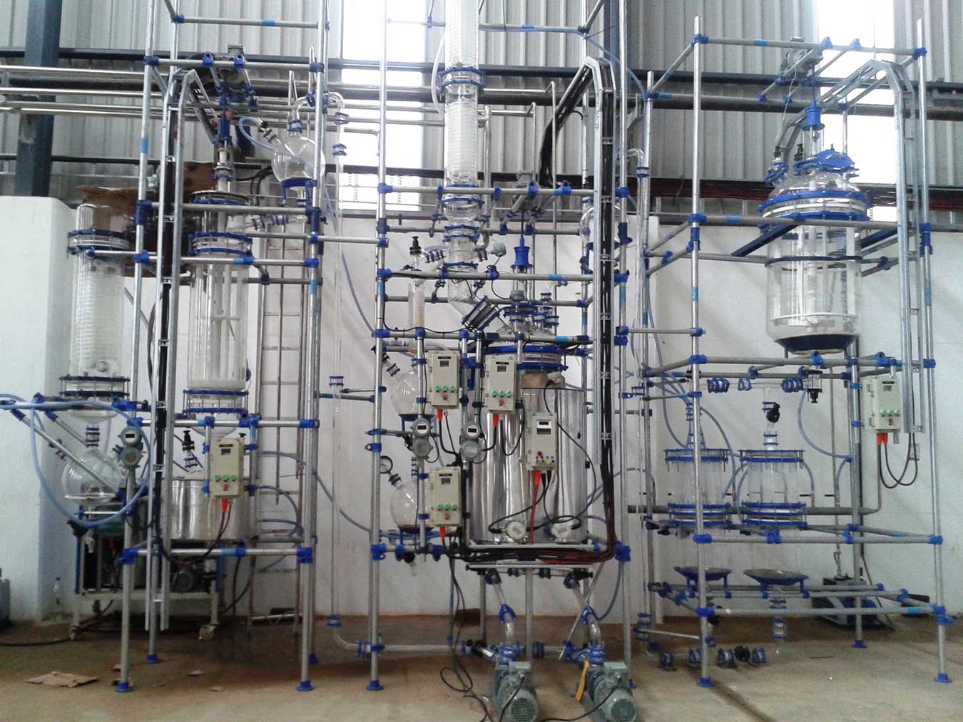Glass Pilot plant containing Solid Liquid Extraction-Filtration-Wiped Film Evaporator