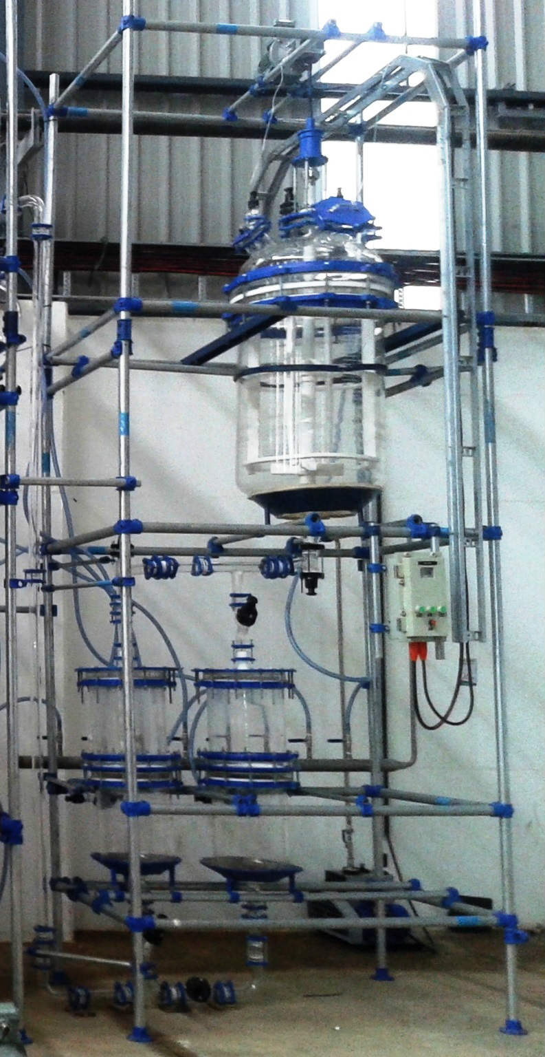 Glass Solid Liquid Extractor and Nutch Filter