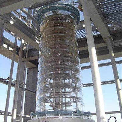 Glass liquid extraction system